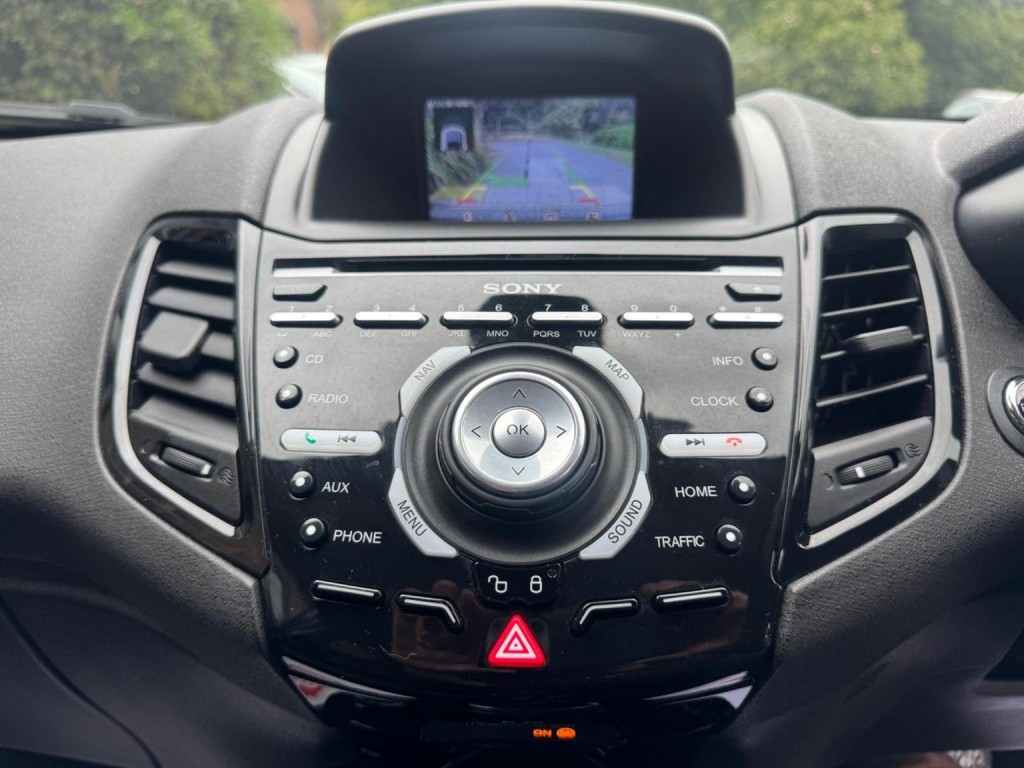 FORD FIESTA 1.0T EcoBoost Titanium Euro 6 (s/s) 5dr 2016