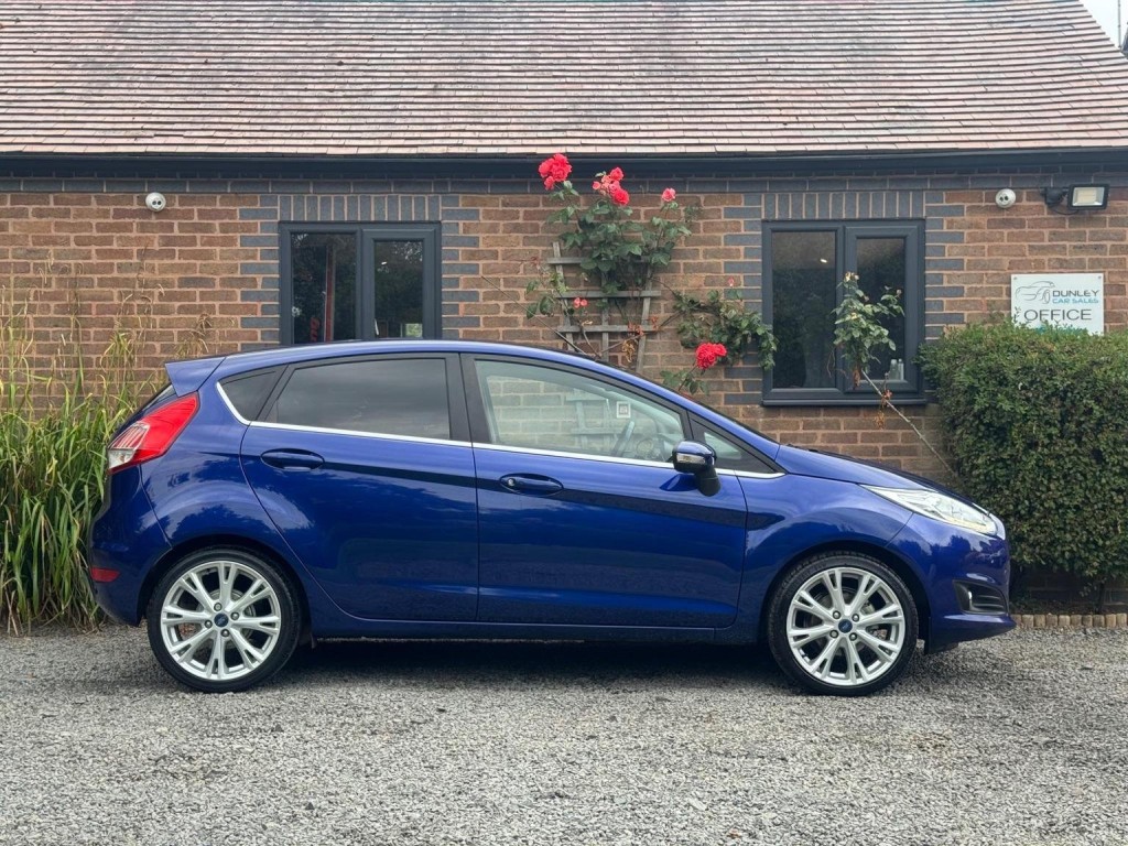 FORD FIESTA 1.0T EcoBoost Titanium Euro 6 (s/s) 5dr 2016
