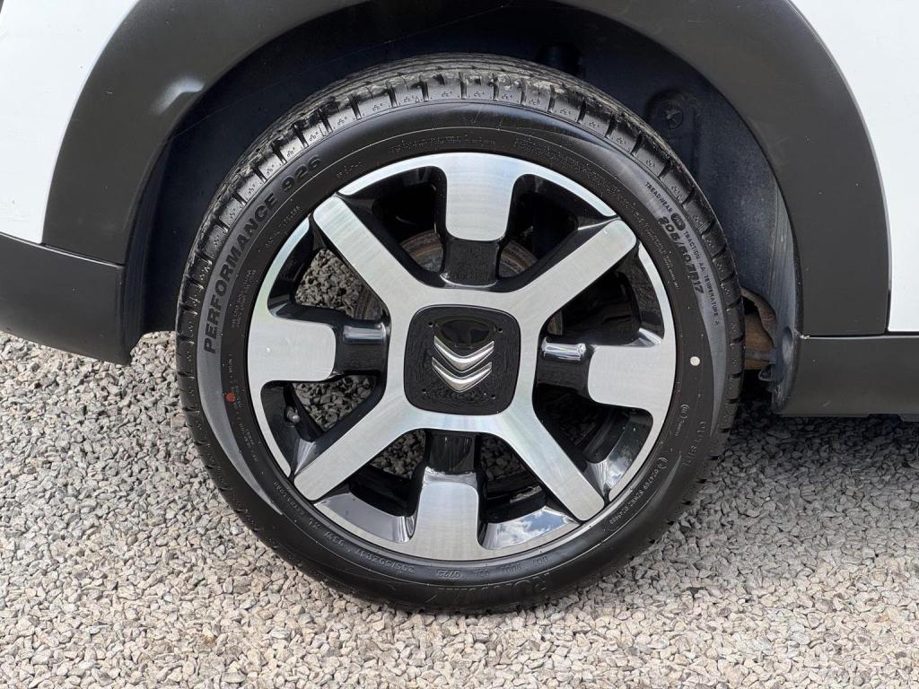 CITROEN C4 CACTUS 1.6 BlueHDi Flair Euro 6 (s/s) 5dr 2015