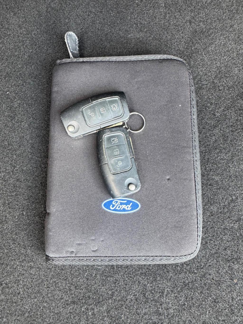 FORD FIESTA 1.0T EcoBoost Titanium Euro 5 (s/s) 5dr 2014