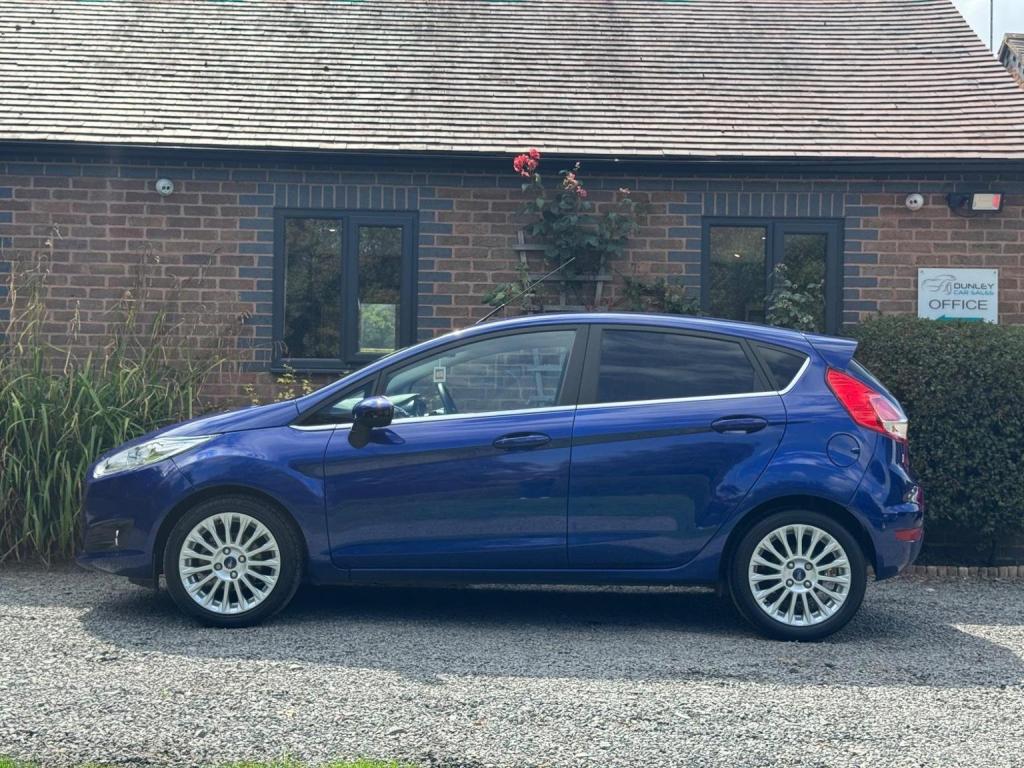 FORD FIESTA 1.0T EcoBoost Titanium Euro 5 (s/s) 5dr 2014
