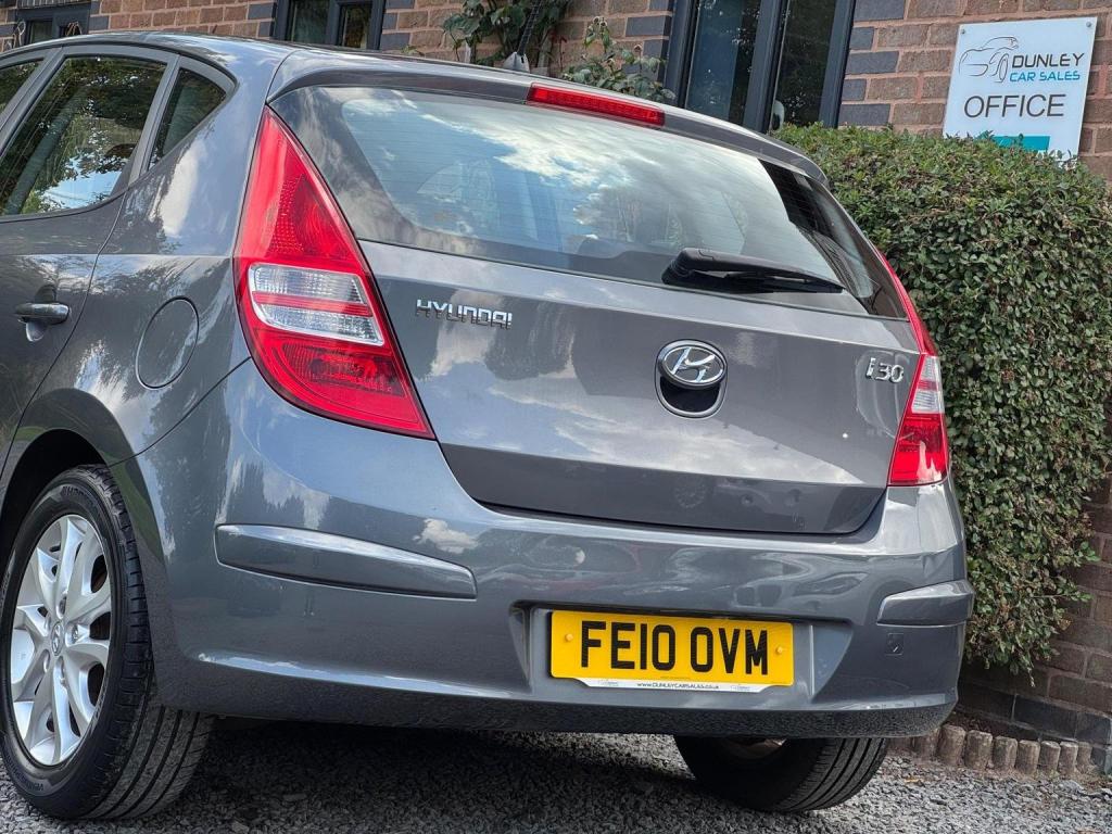 HYUNDAI I30 1.4 Comfort Euro 4 5dr 2010
