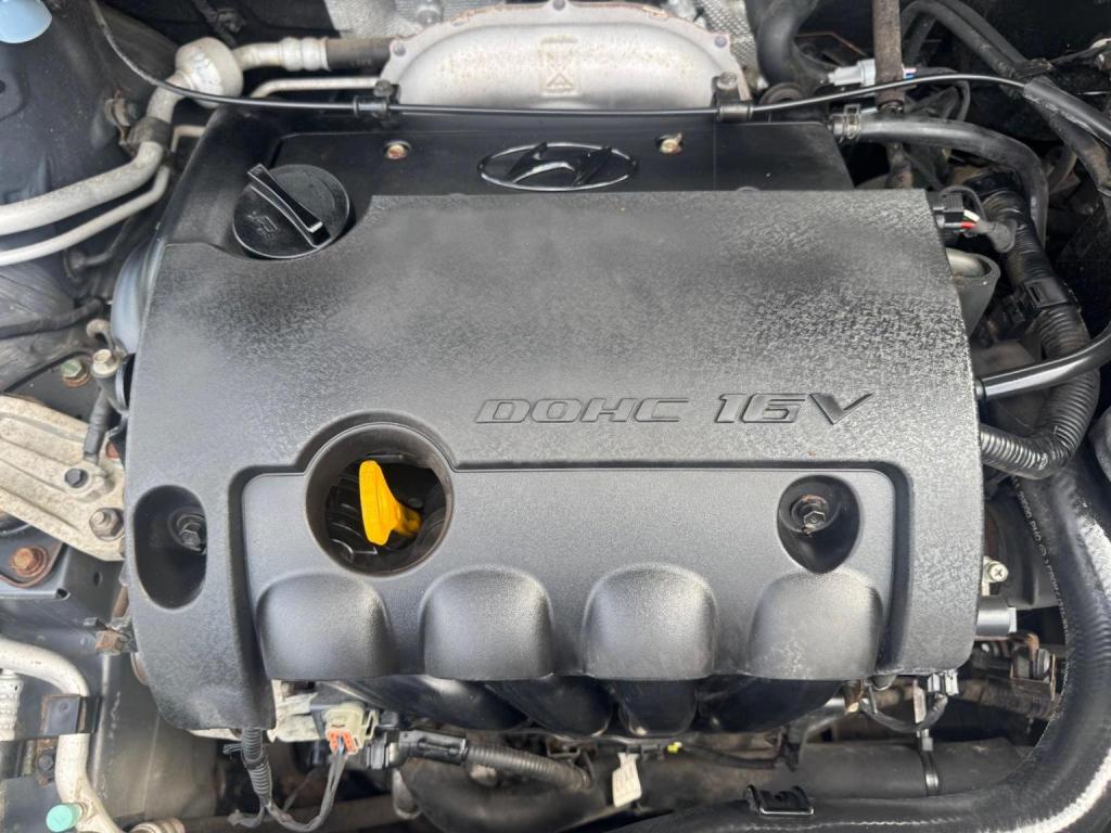 HYUNDAI I30 1.4 Comfort Euro 4 5dr 2010