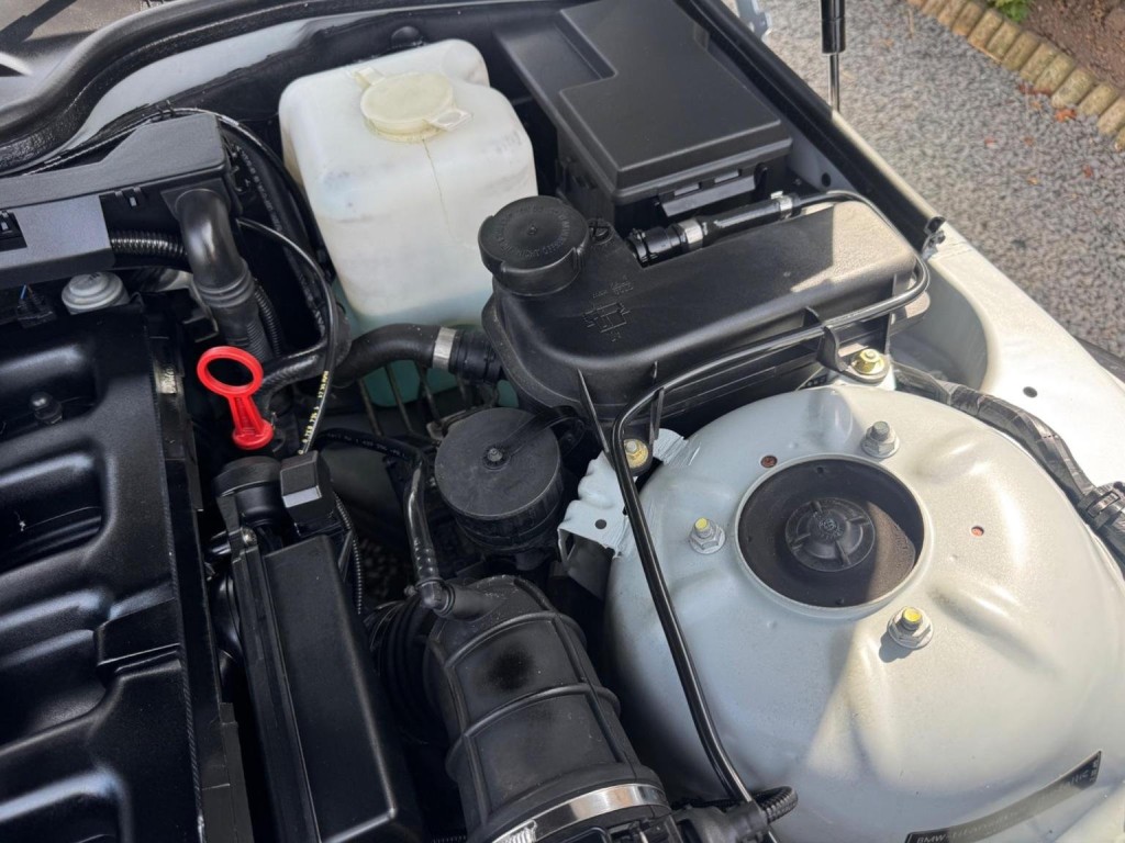 BMW Z3 2.0i Roadster 2dr 1999