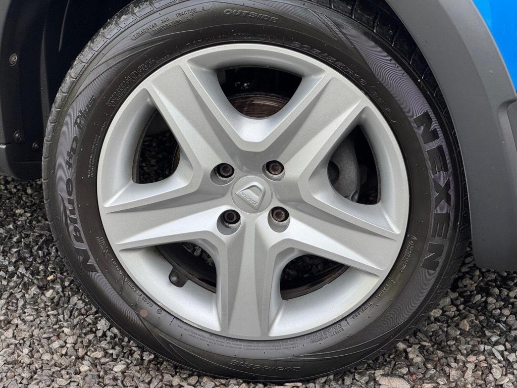 DACIA SANDERO STEPWAY 0.9 TCe Laureate Euro 6 (s/s) 5dr 2016