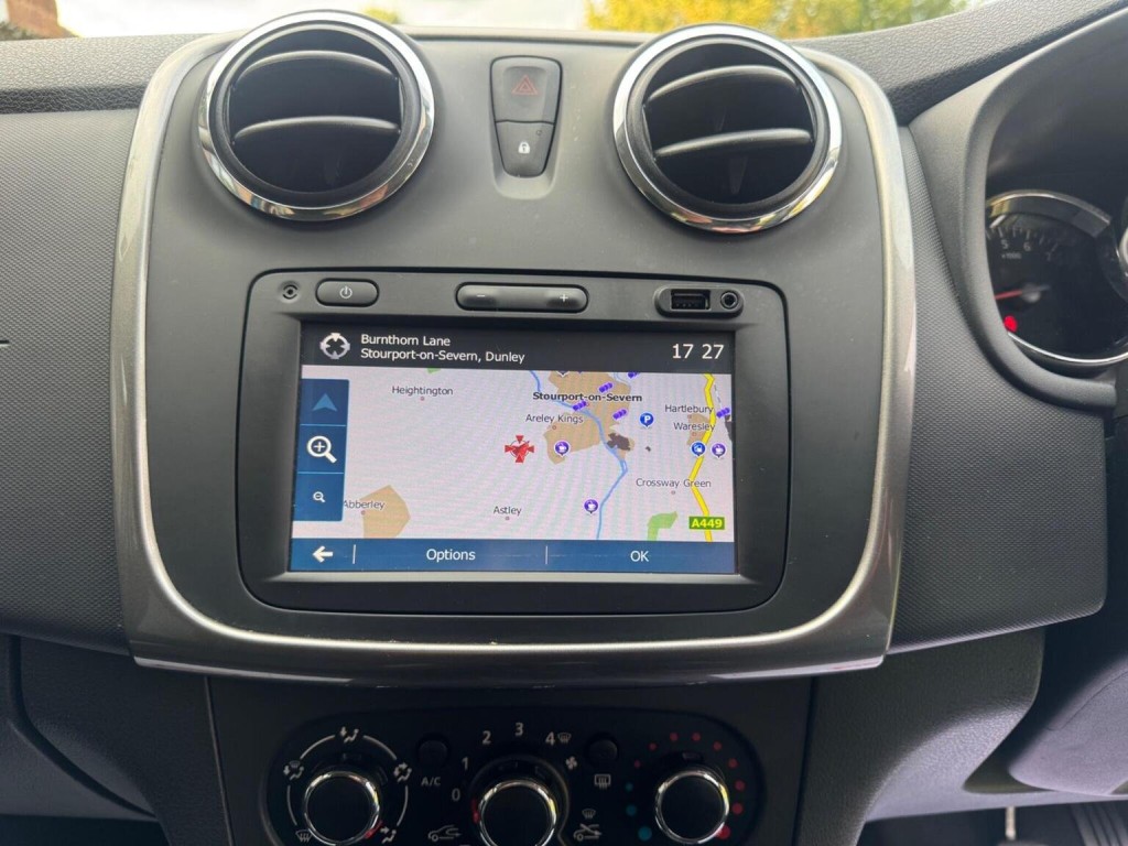 DACIA SANDERO STEPWAY 0.9 TCe Laureate Euro 6 (s/s) 5dr 2016