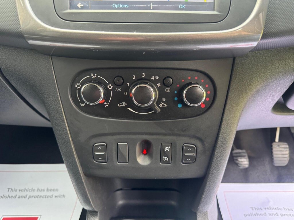 DACIA SANDERO STEPWAY 0.9 TCe Laureate Euro 6 (s/s) 5dr 2016