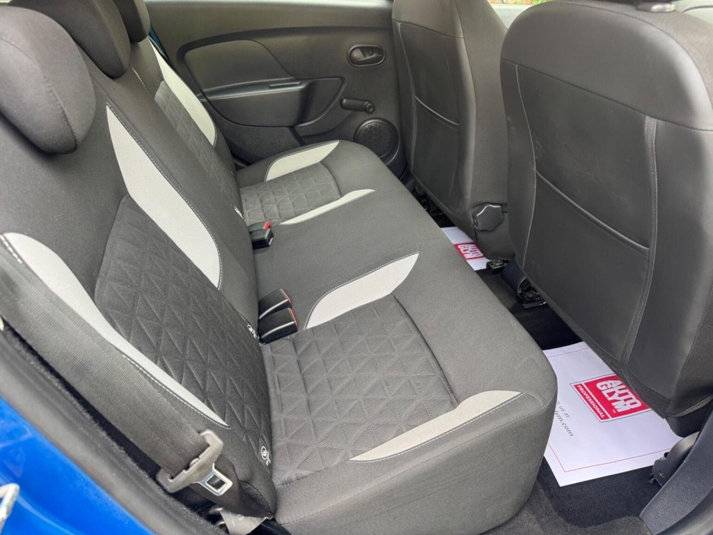 DACIA SANDERO STEPWAY 0.9 TCe Laureate Euro 6 (s/s) 5dr 2016