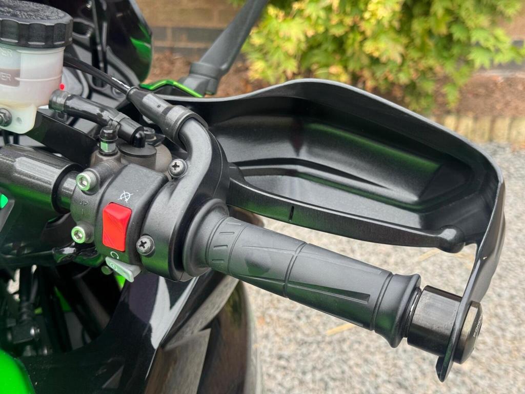 KAWASAKI Z1000 1000 ABS 2016