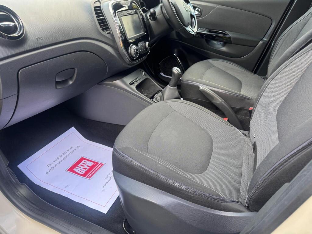 RENAULT CAPTUR 0.9 TCe ENERGY Dynamique MediaNav Euro 5 (s/s) 5dr 2014