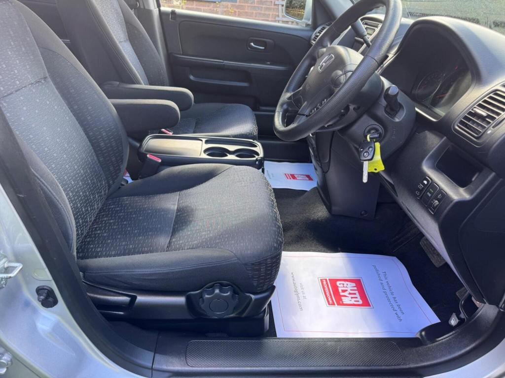 HONDA CR-V 2.0 i-VTEC Sport 5dr 2005