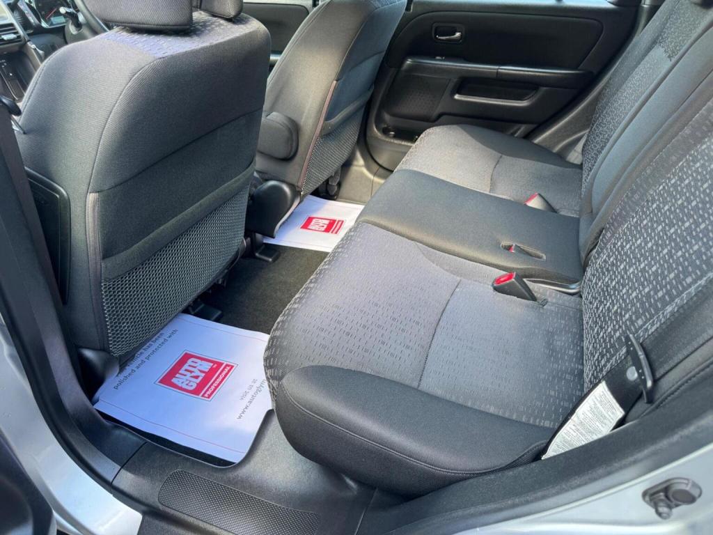 HONDA CR-V 2.0 i-VTEC Sport 5dr 2005