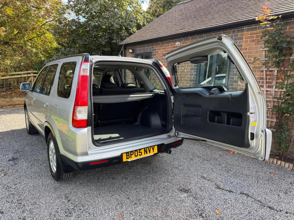 HONDA CR-V 2.0 i-VTEC Sport 5dr 2005