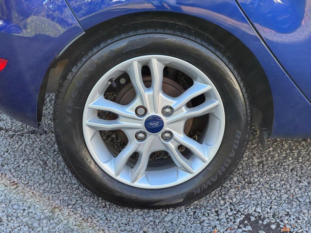 FORD FIESTA 1.0T EcoBoost Zetec Euro 5 (s/s) 5dr 2015