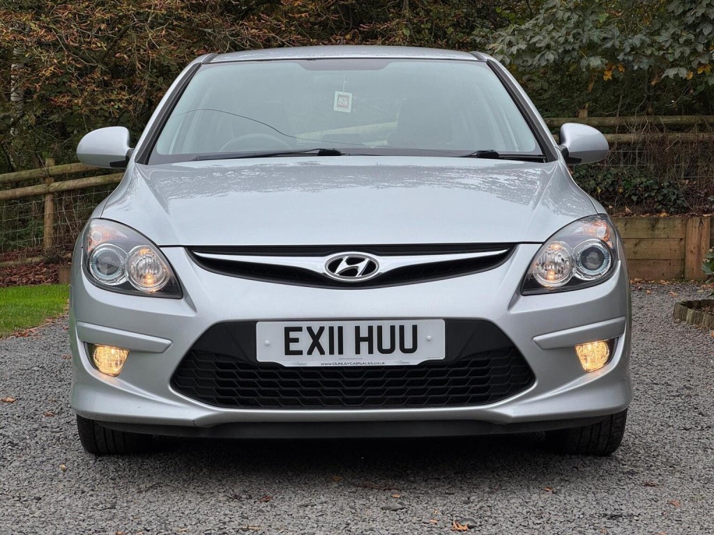 HYUNDAI I30 1.4 Comfort Euro 5 5dr 2011