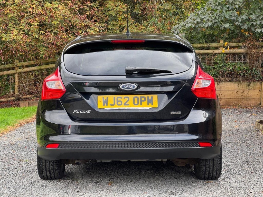 FORD FOCUS 1.0T EcoBoost Zetec Euro 5 (s/s) 5dr 2012