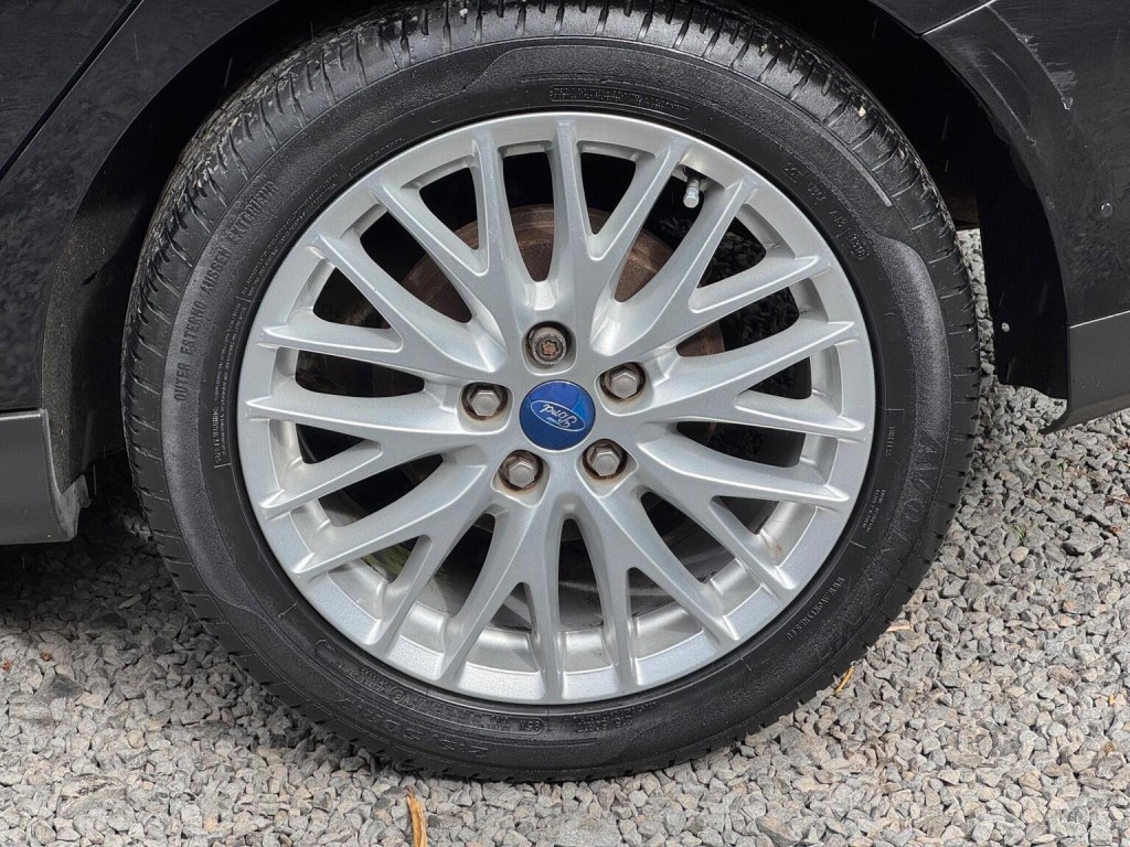 FORD FOCUS 1.0T EcoBoost Zetec Euro 5 (s/s) 5dr 2012