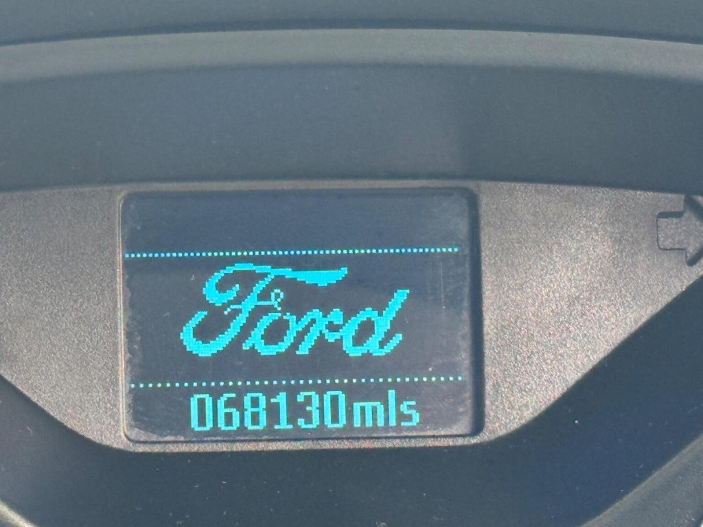 FORD FOCUS 1.0T EcoBoost Zetec Euro 5 (s/s) 5dr 2012