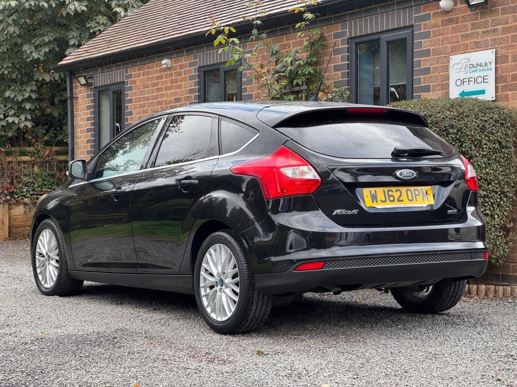 FORD FOCUS 1.0T EcoBoost Zetec Euro 5 (s/s) 5dr 2012