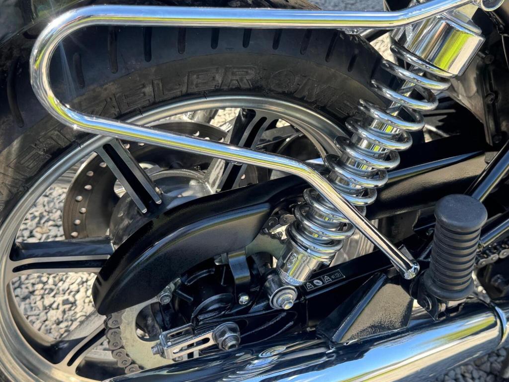 TRIUMPH BONNEVILLE 865 865 2011