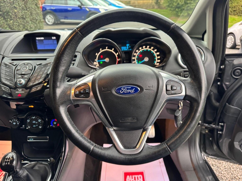 FORD FIESTA 1.0T EcoBoost Zetec S Euro 6 (s/s) 3dr 2015