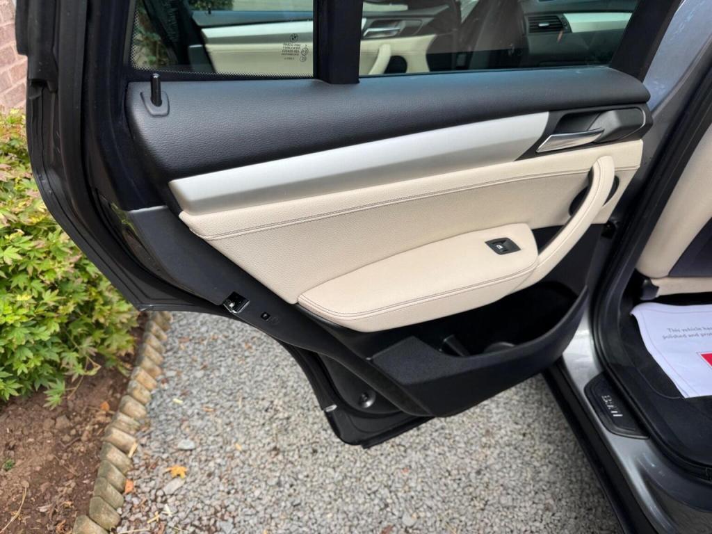 BMW X3 2.0 20d SE Steptronic xDrive Euro 5 (s/s) 5dr 2012