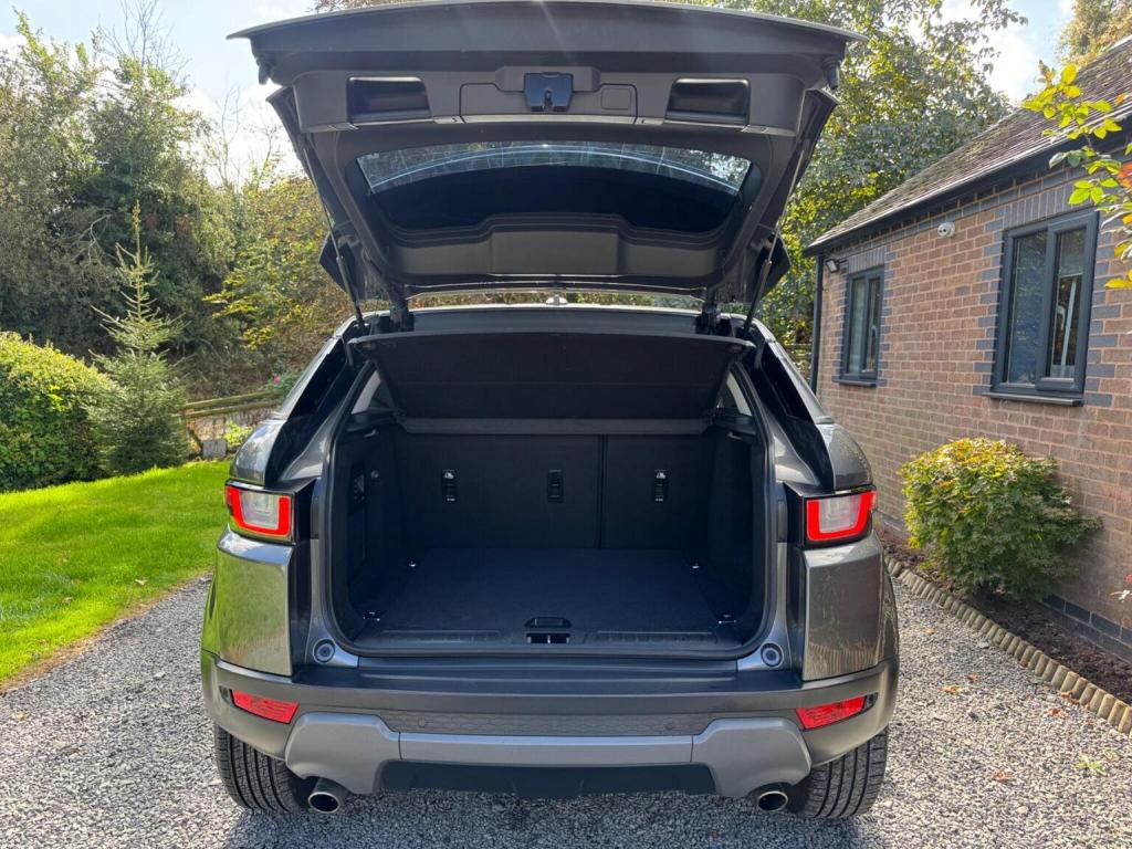 LAND ROVER RANGE ROVER EVOQUE 2.0 eD4 SE Tech FWD Euro 6 (s/s) 3dr 2016
