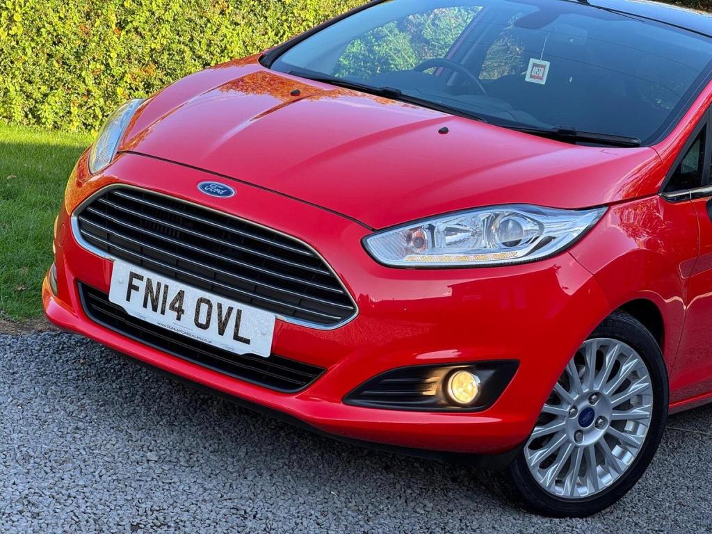 FORD FIESTA 1.0T EcoBoost Titanium Euro 5 (s/s) 5dr 2014