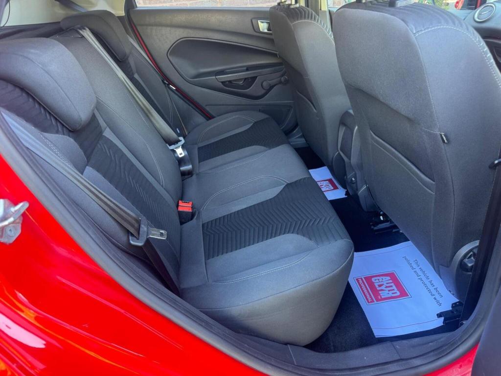 FORD FIESTA 1.0T EcoBoost Titanium Euro 5 (s/s) 5dr 2014