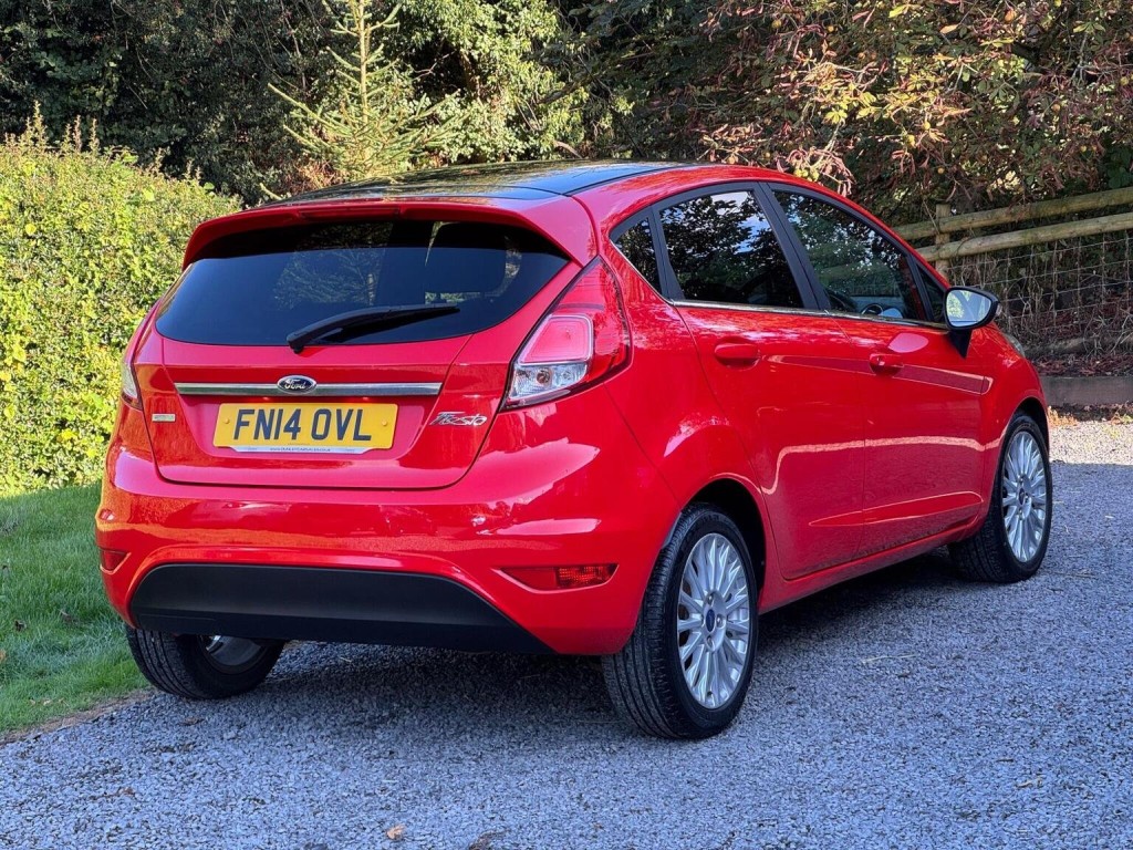 FORD FIESTA 1.0T EcoBoost Titanium Euro 5 (s/s) 5dr 2014