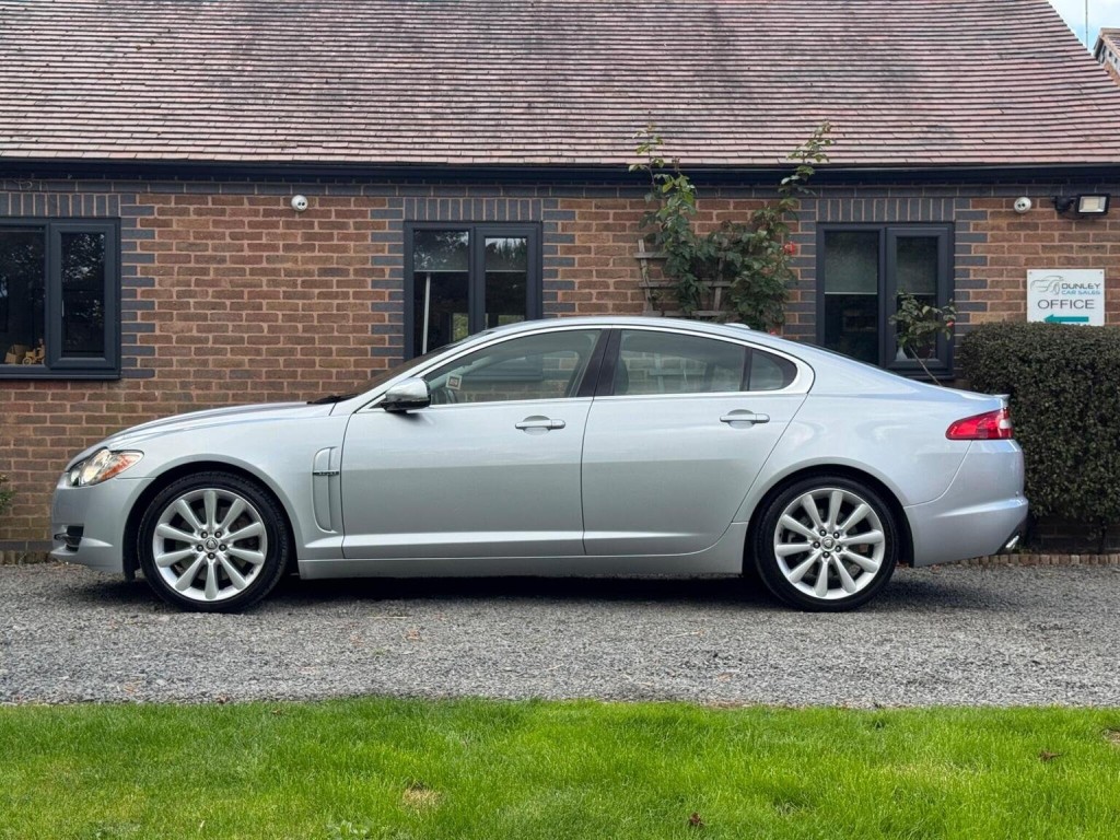 JAGUAR XF 3.0d S V6 Luxury Auto Euro 5 4dr 2010