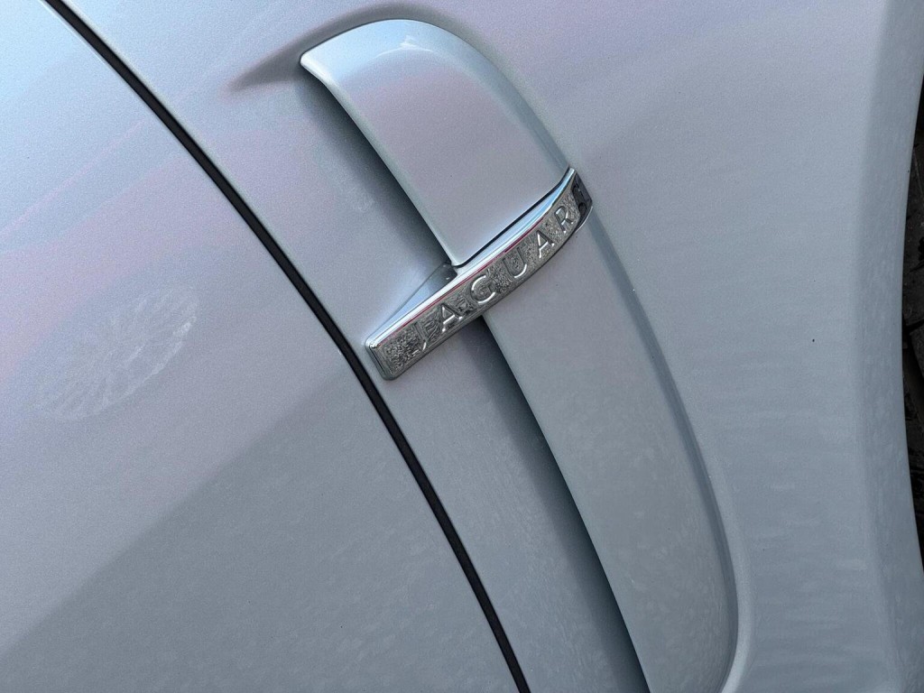 JAGUAR XF 3.0d S V6 Luxury Auto Euro 5 4dr 2010