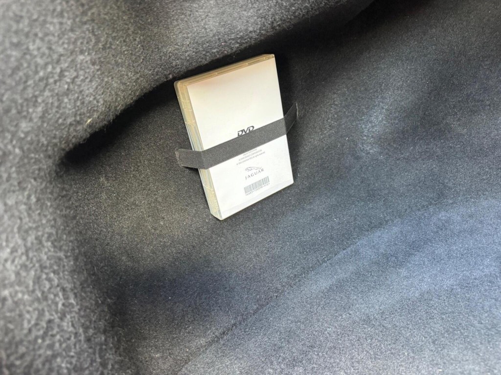 JAGUAR XF 3.0d S V6 Luxury Auto Euro 5 4dr 2010