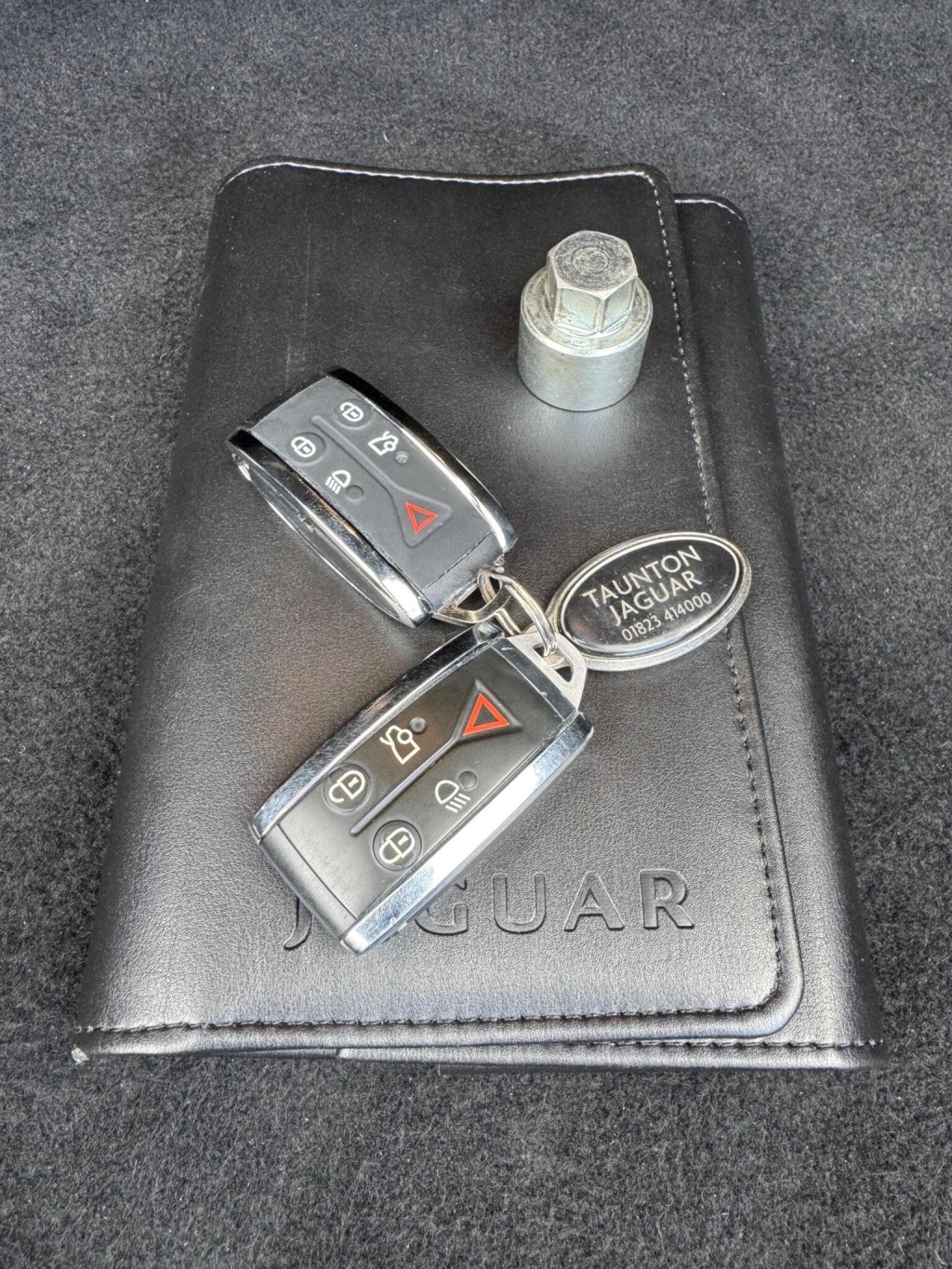 JAGUAR XF 3.0d S V6 Luxury Auto Euro 5 4dr 2010