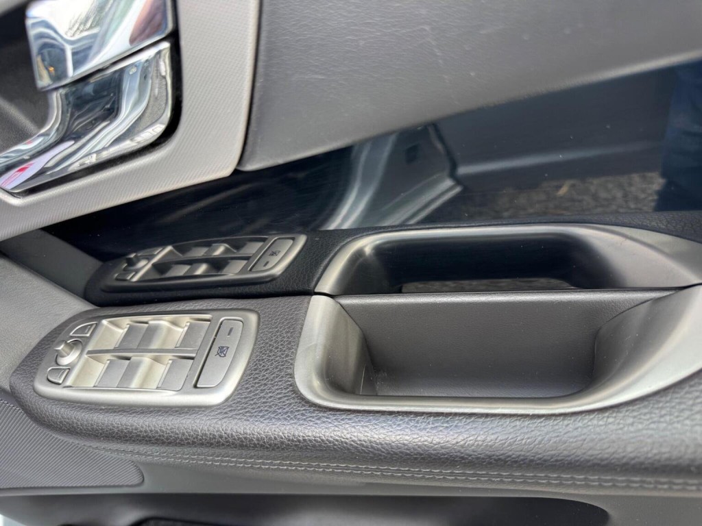 JAGUAR XF 3.0d S V6 Luxury Auto Euro 5 4dr 2010