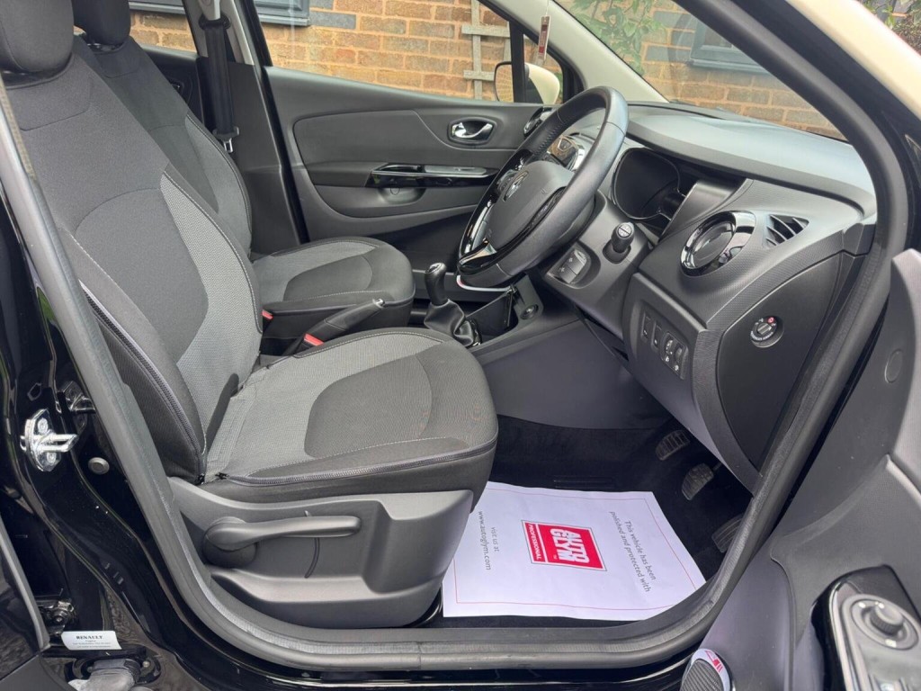 RENAULT CAPTUR 0.9 TCe ENERGY Dynamique S MediaNav Euro 5 (s/s) 5dr 2014