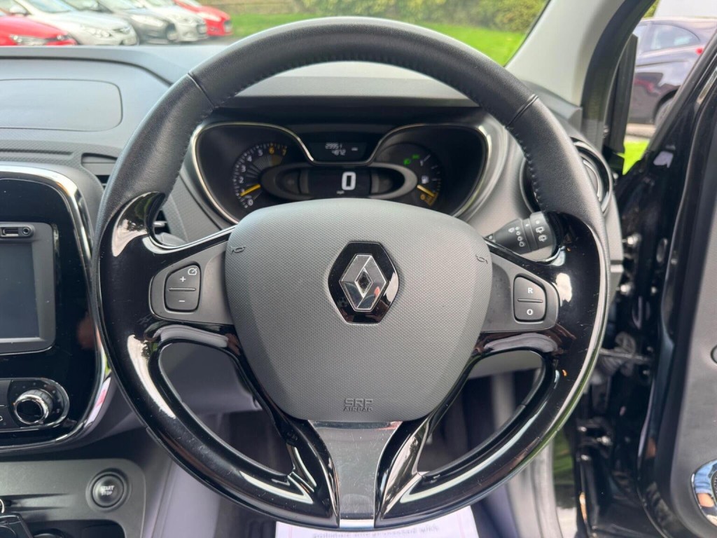 RENAULT CAPTUR 0.9 TCe ENERGY Dynamique S MediaNav Euro 5 (s/s) 5dr 2014