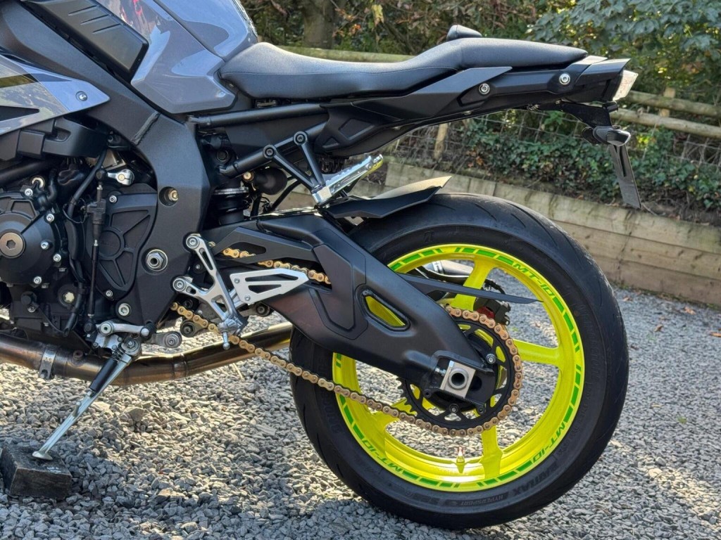 YAMAHA MT-10 1000 Hyper-naked Euro 4 2016