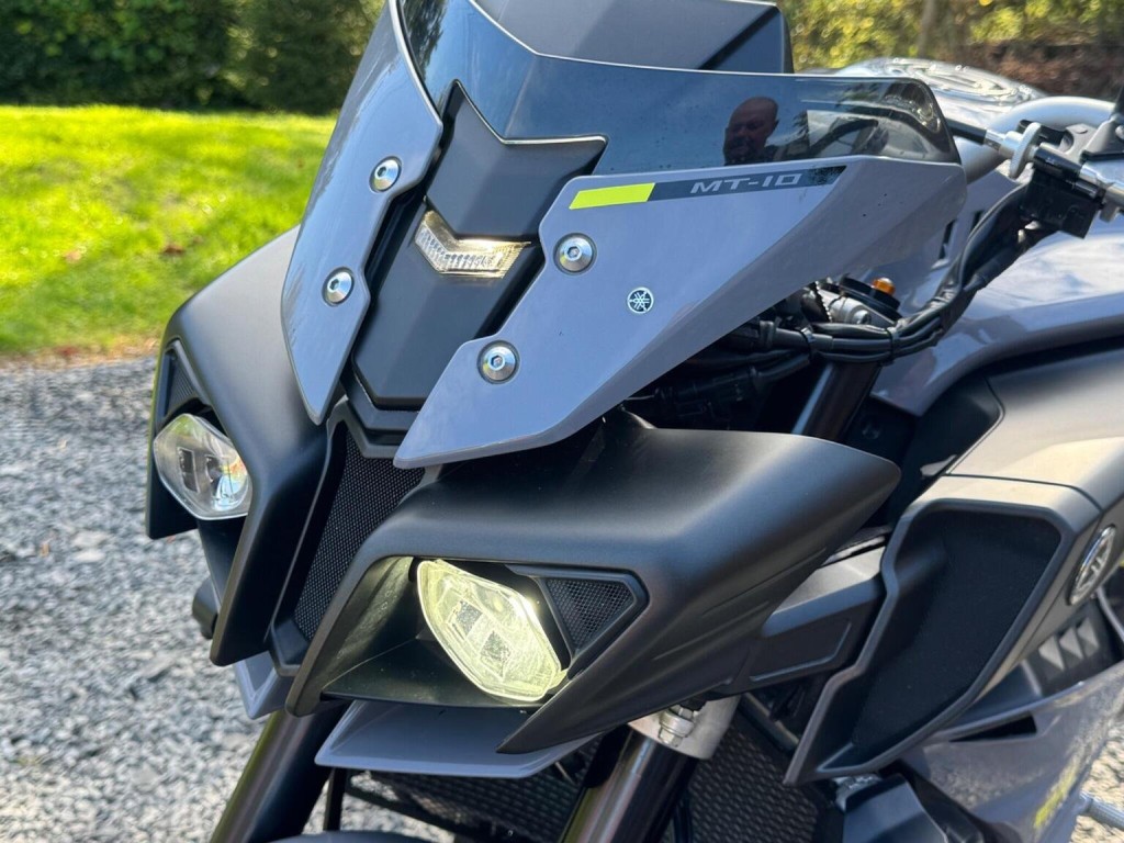 YAMAHA MT-10 1000 Hyper-naked Euro 4 2016