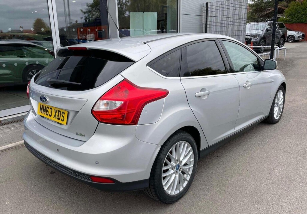 FORD FOCUS 1.0T EcoBoost Zetec Euro 5 (s/s) 5dr 2014