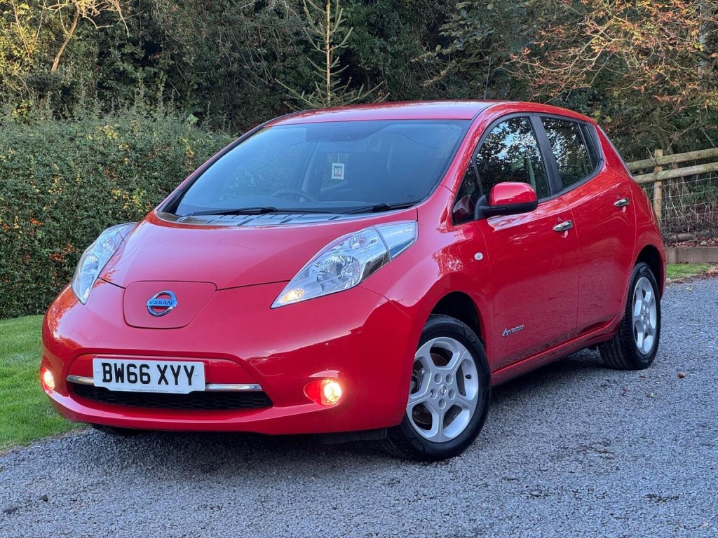 NISSAN LEAF 24kWh Acenta Auto 5dr 2016