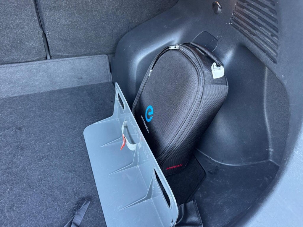 NISSAN LEAF 24kWh Acenta Auto 5dr 2016