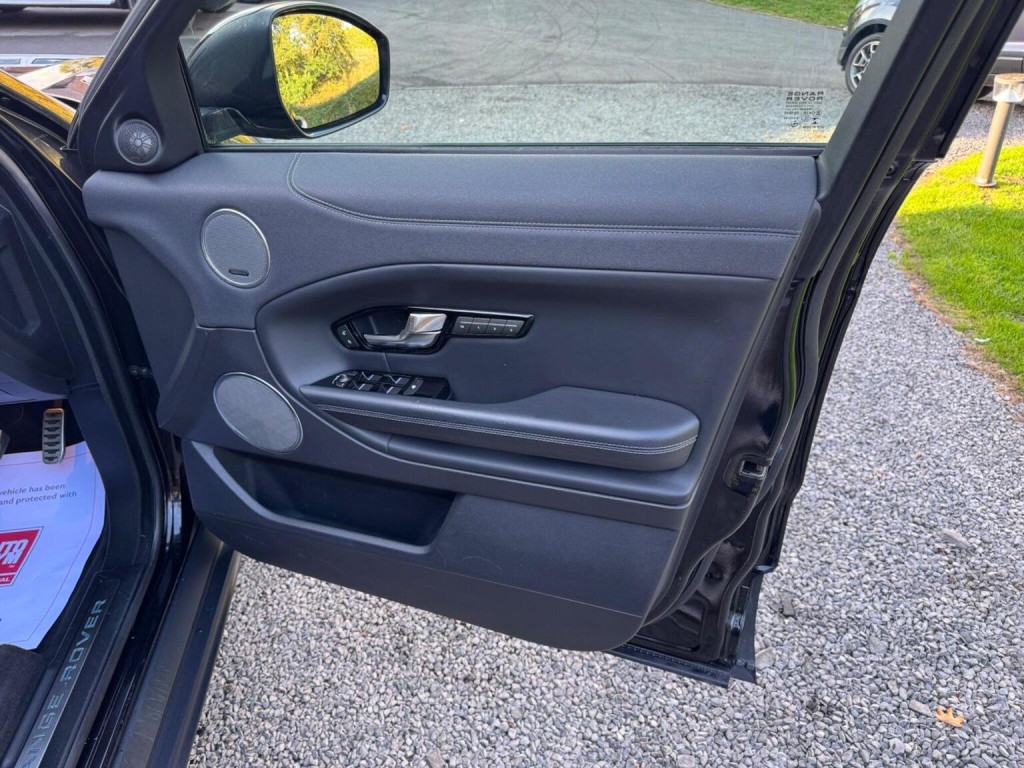 LAND ROVER RANGE ROVER EVOQUE 2.0 TD4 HSE Dynamic Auto 4WD Euro 6 (s/s) 5dr 2016