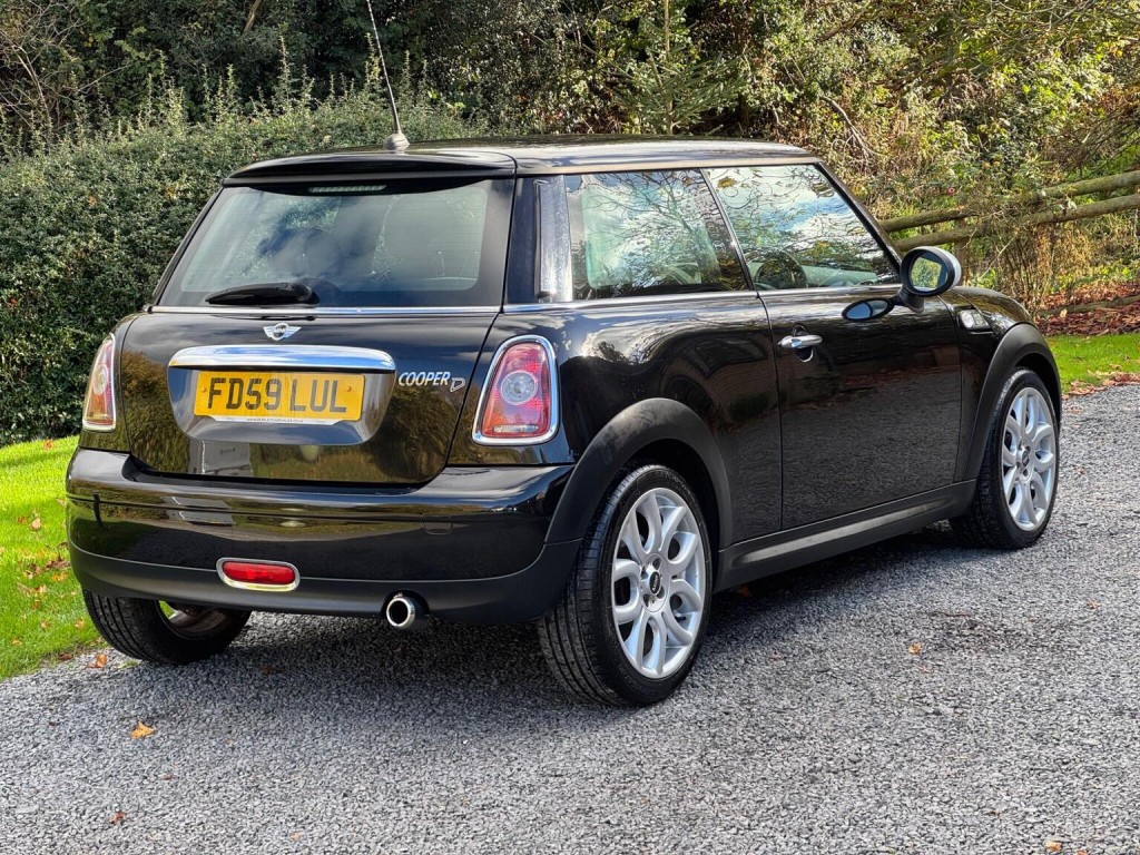 MINI HATCH 1.6 Cooper D Camden Euro 4 3dr 2009
