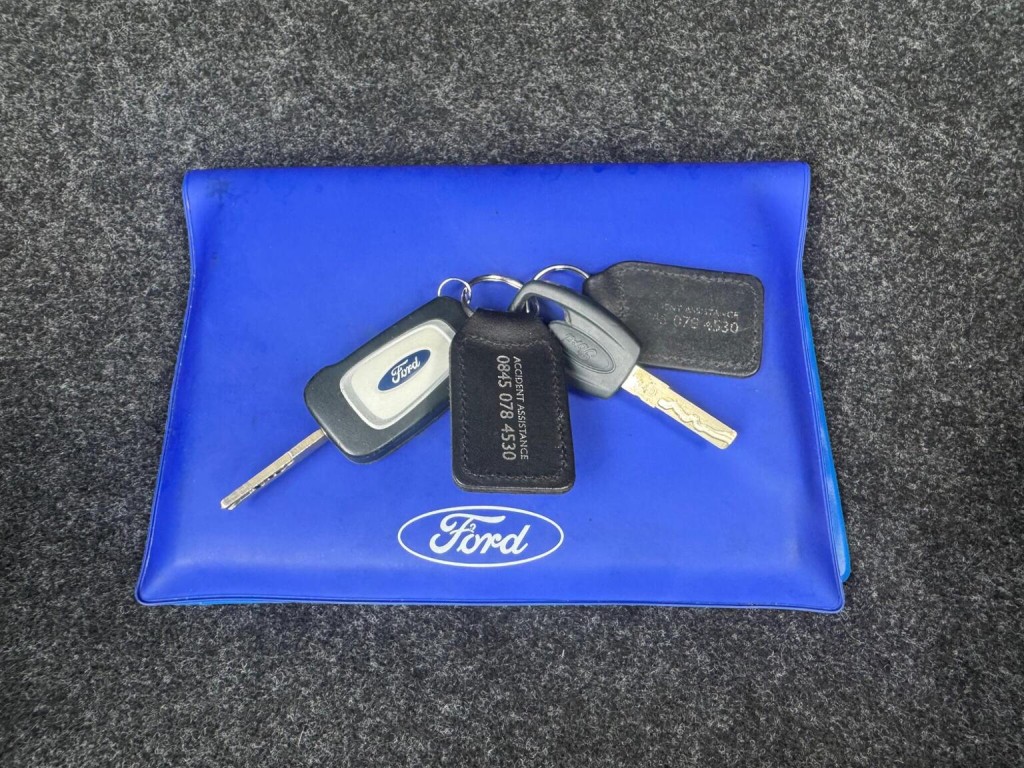 FORD KA 1.2 Edge Euro 5 (s/s) 3dr 2013