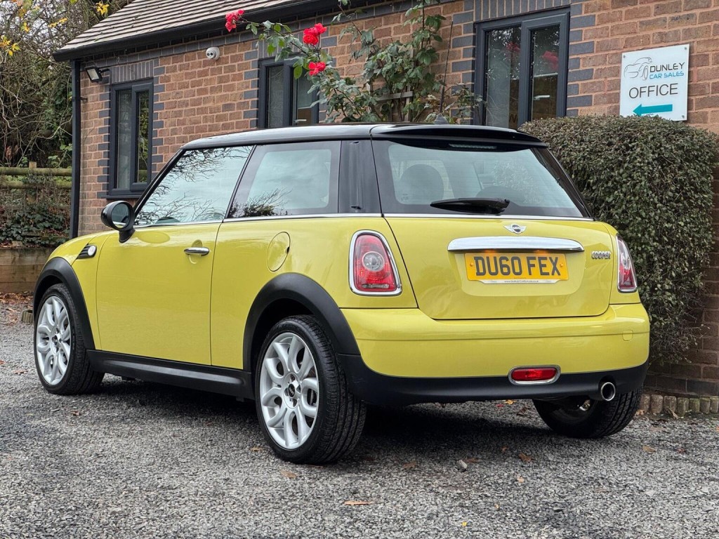 MINI HATCH 1.6 Cooper Euro 5 3dr 2010