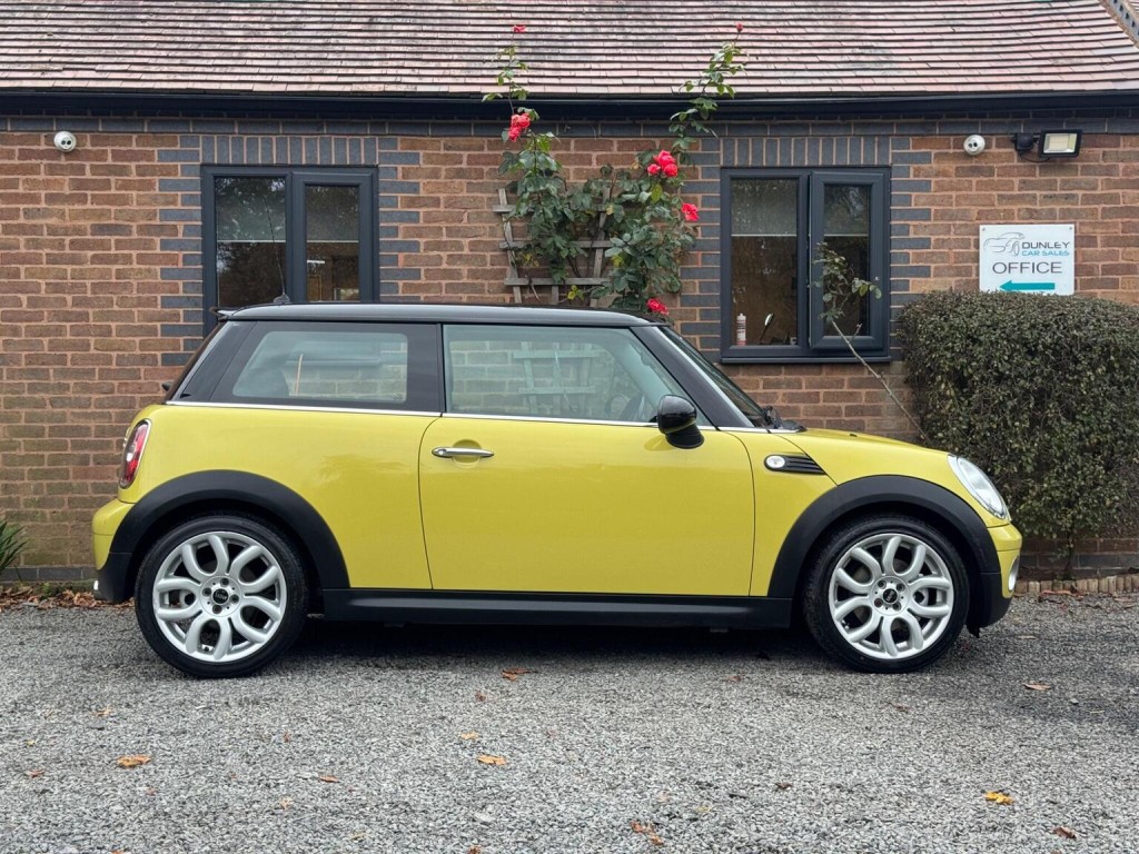 MINI HATCH 1.6 Cooper Euro 5 3dr 2010