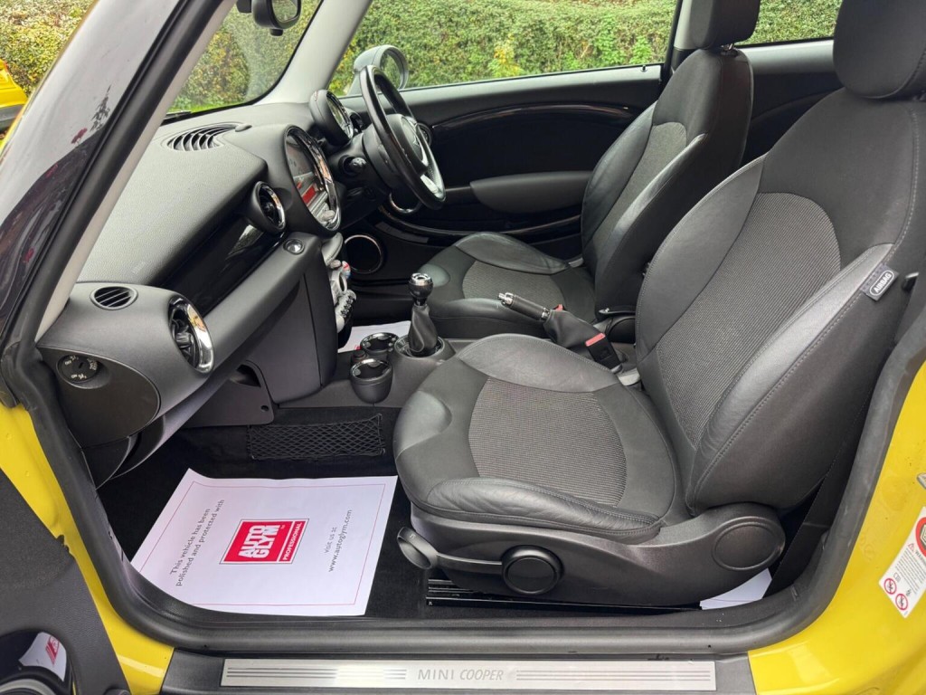 MINI HATCH 1.6 Cooper Euro 5 3dr 2010