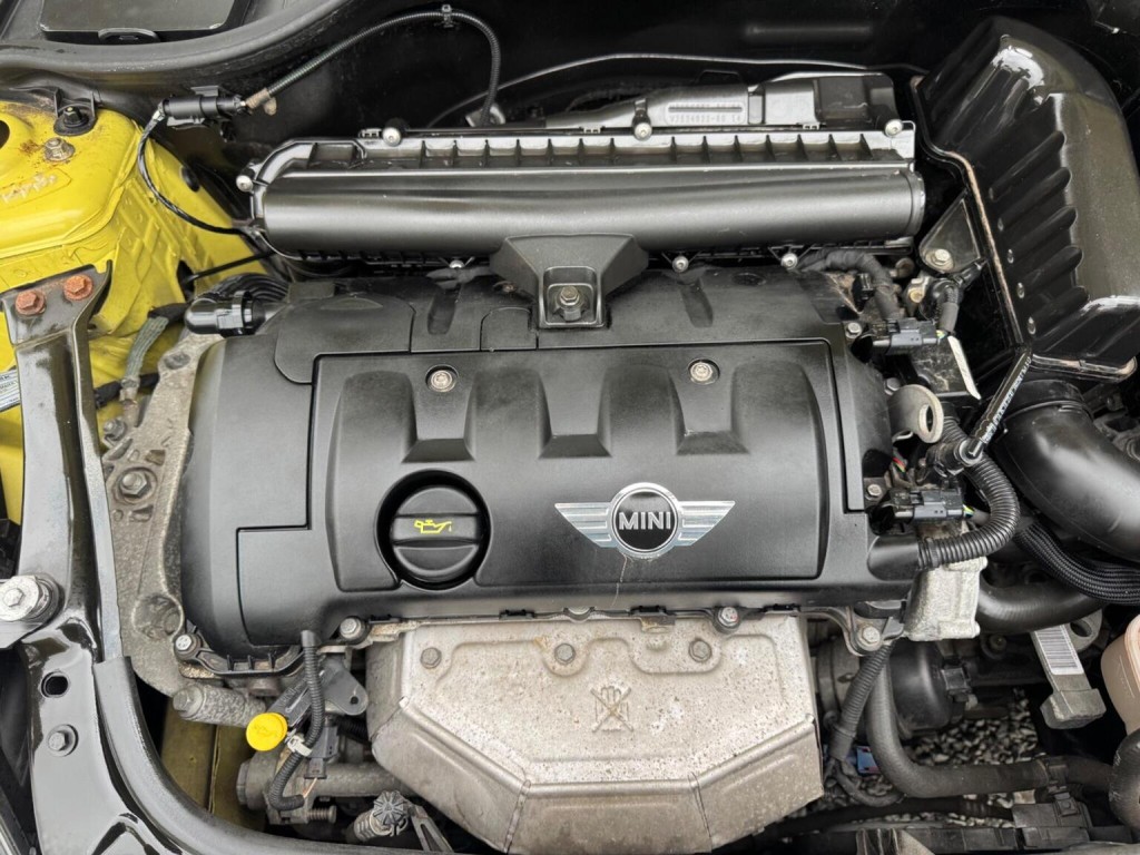 MINI HATCH 1.6 Cooper Euro 5 3dr 2010