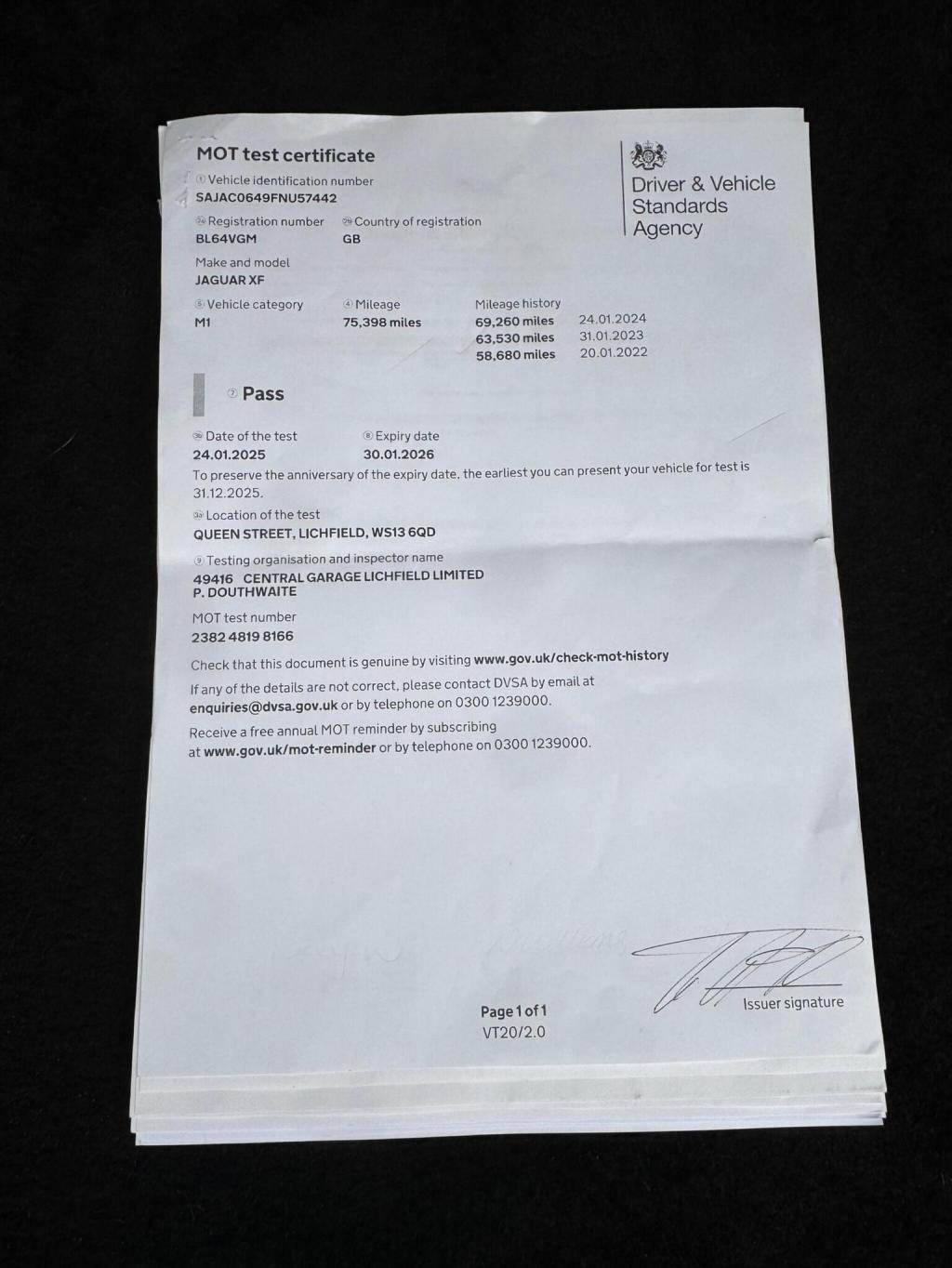 JAGUAR XF 3.0d V6 Premium Luxury Auto Euro 5 (s/s) 4dr 2015